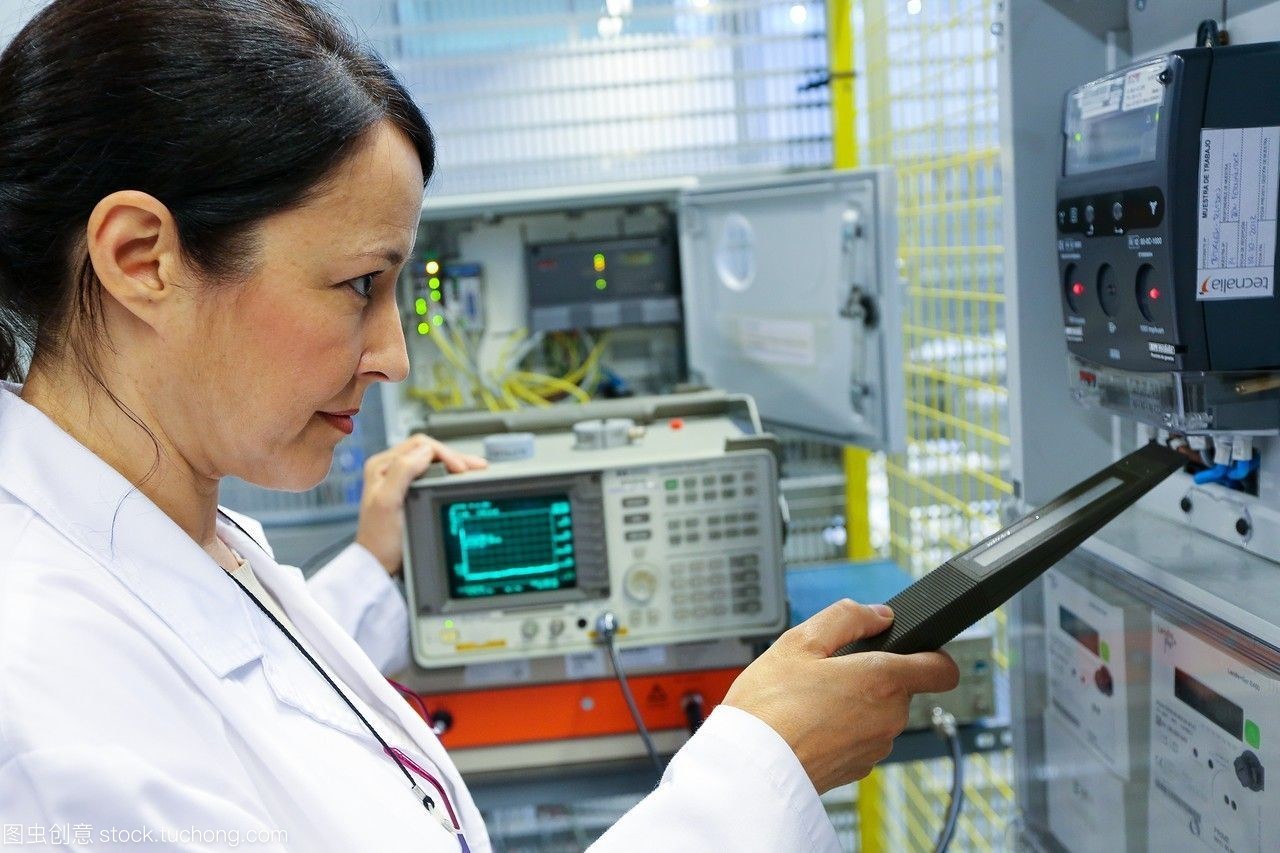 研究員電器柜性能計(jì)數(shù)器低壓微網(wǎng)絡(luò)測(cè)試和證書服務(wù)智能電網(wǎng)和智能電表認(rèn)證的電力電子設(shè)備技術(shù)服務(wù)行業(yè)tecnalia研究與創(chuàng)新bizkaia巴斯克的國家西班牙